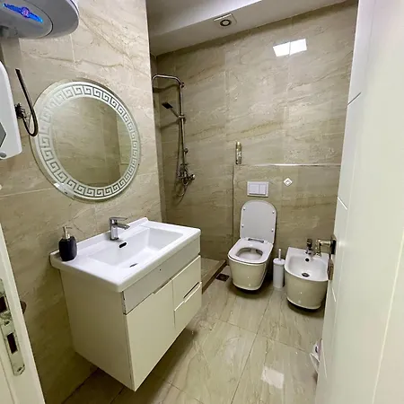Lovely And - Easy And Efficient Check-in Apartmán