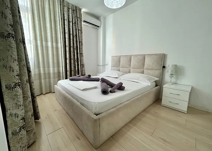 Lovely And - Easy And Efficient Check-in Apartment Tirana