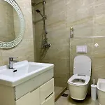 Апартаменты Lovely And - Easy And Efficient Check-in *